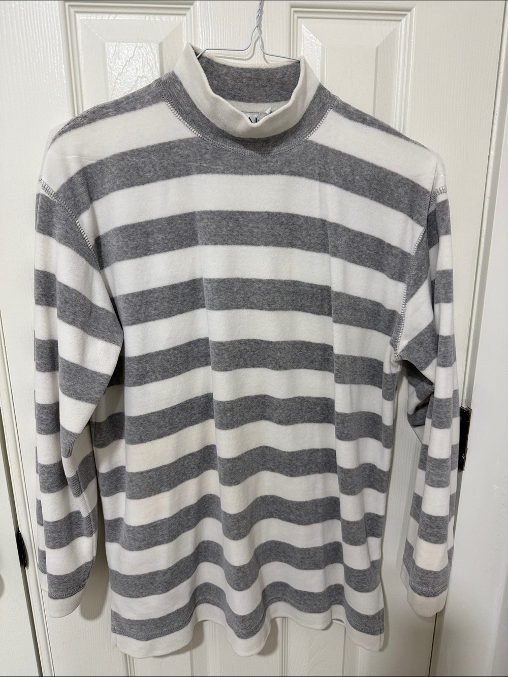 Chaus Gray & White Striped Mock Neck Tunic Top